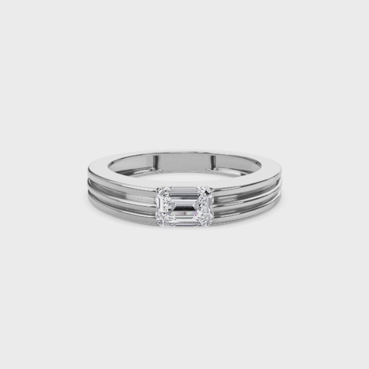 Emerald Vault Ring
