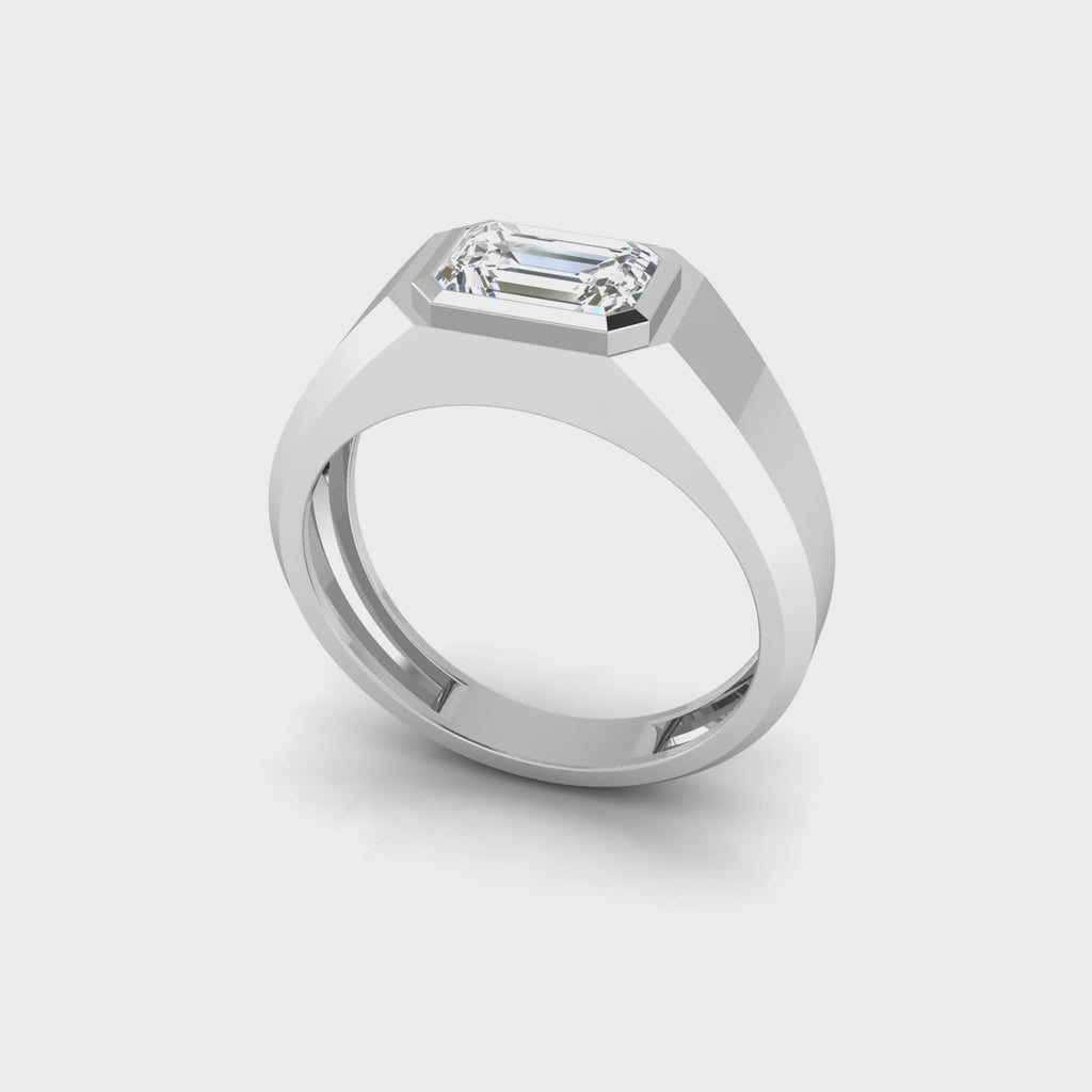 Classic Emerald Ring