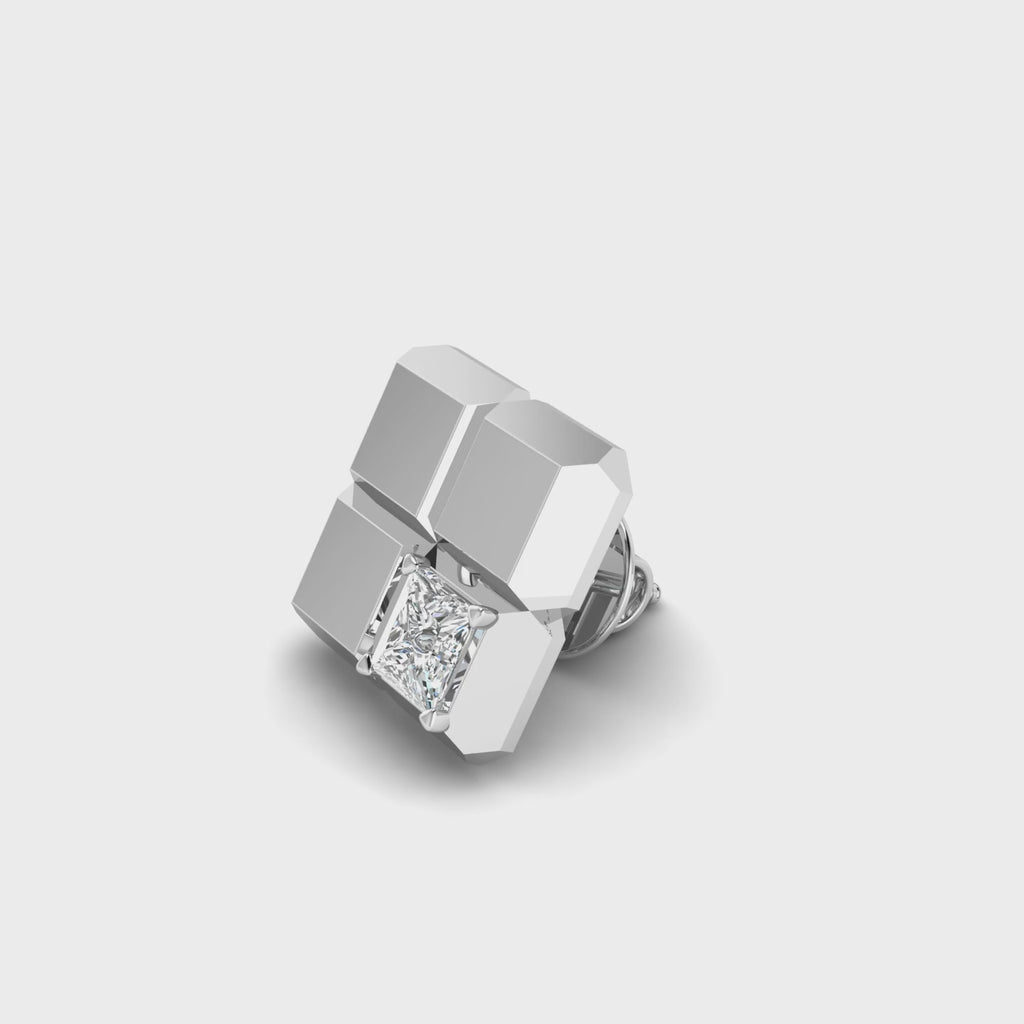 The Quadra Stud