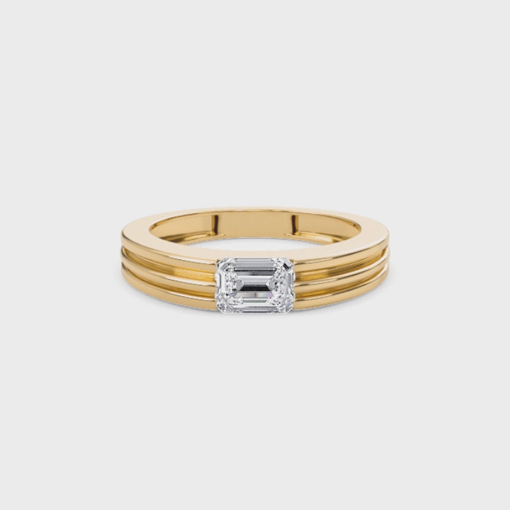 Emerald Vault Ring